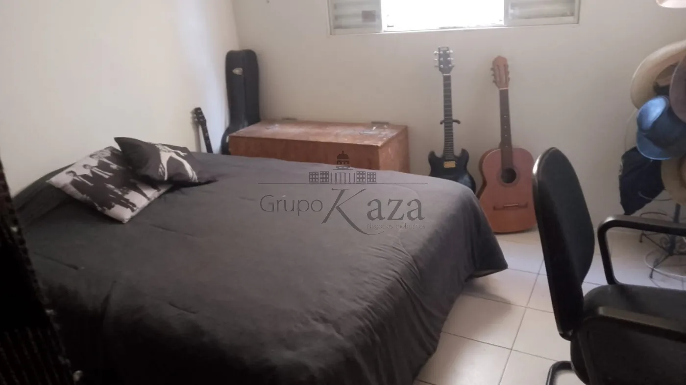 Foto 11 de Casa Padrão em Jardim América, São José dos Campos - imagem 11