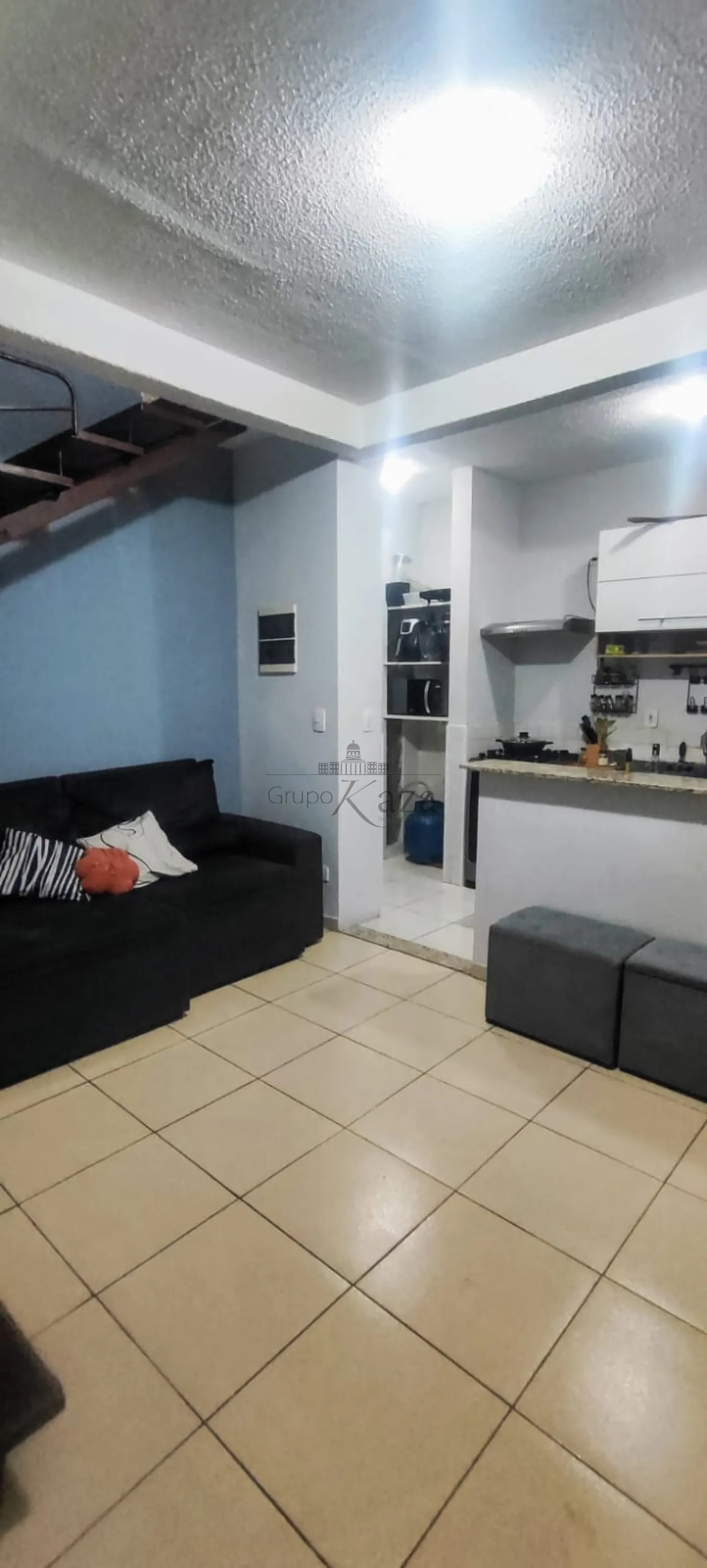 Foto 2 de Casa Condomínio em Jardim da Granja, São José dos Campos - imagem 2