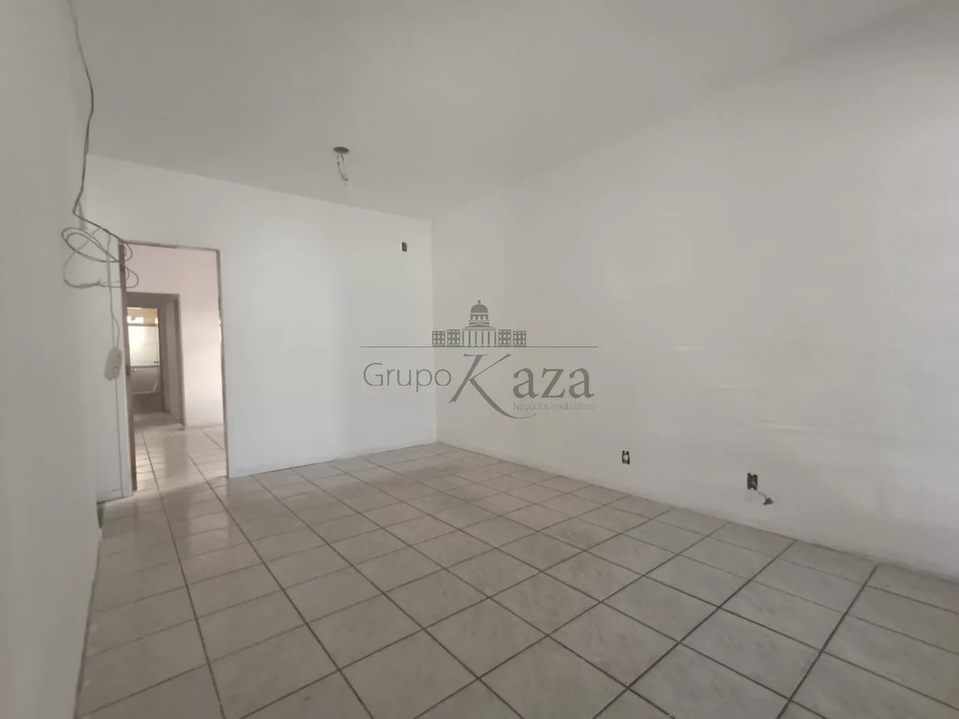 Foto 2 de Casa Térrea em Vila Tatetuba, São José dos Campos - imagem 2