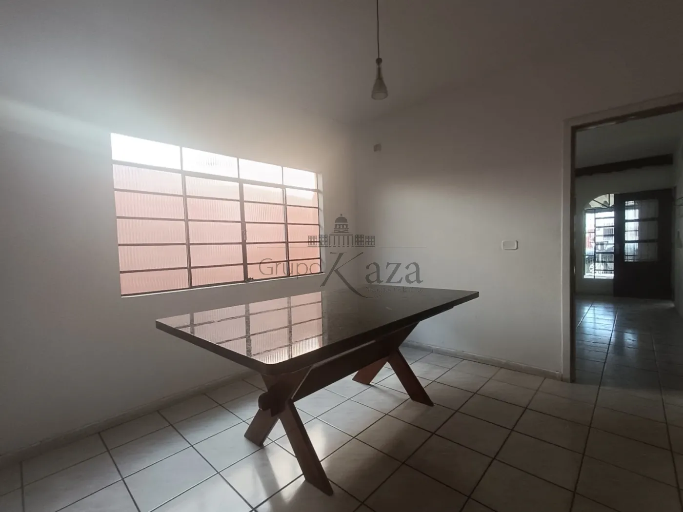 Foto 8 de Casa Térrea em Vila Tatetuba, São José dos Campos - imagem 8