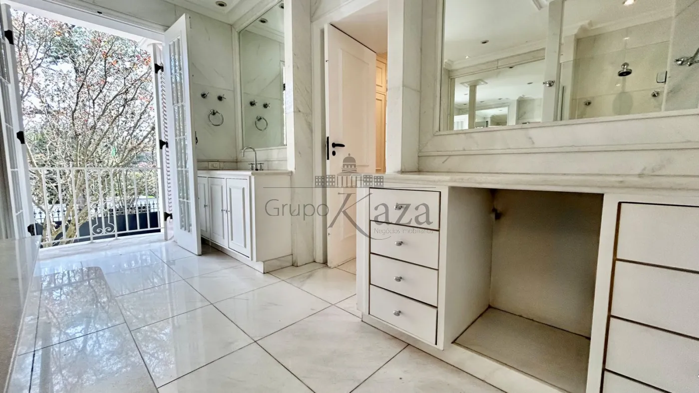 Foto 29 de Casa Padrão em Jardim Guedala, São Paulo - imagem 29