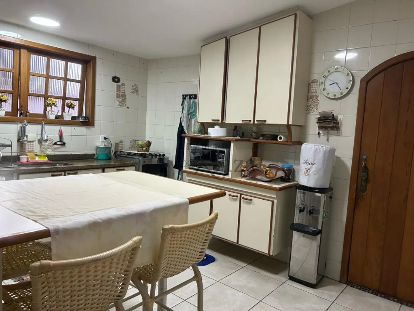 Foto 9 de Comercial Casa em Vila Rubi, São José dos Campos - imagem 9