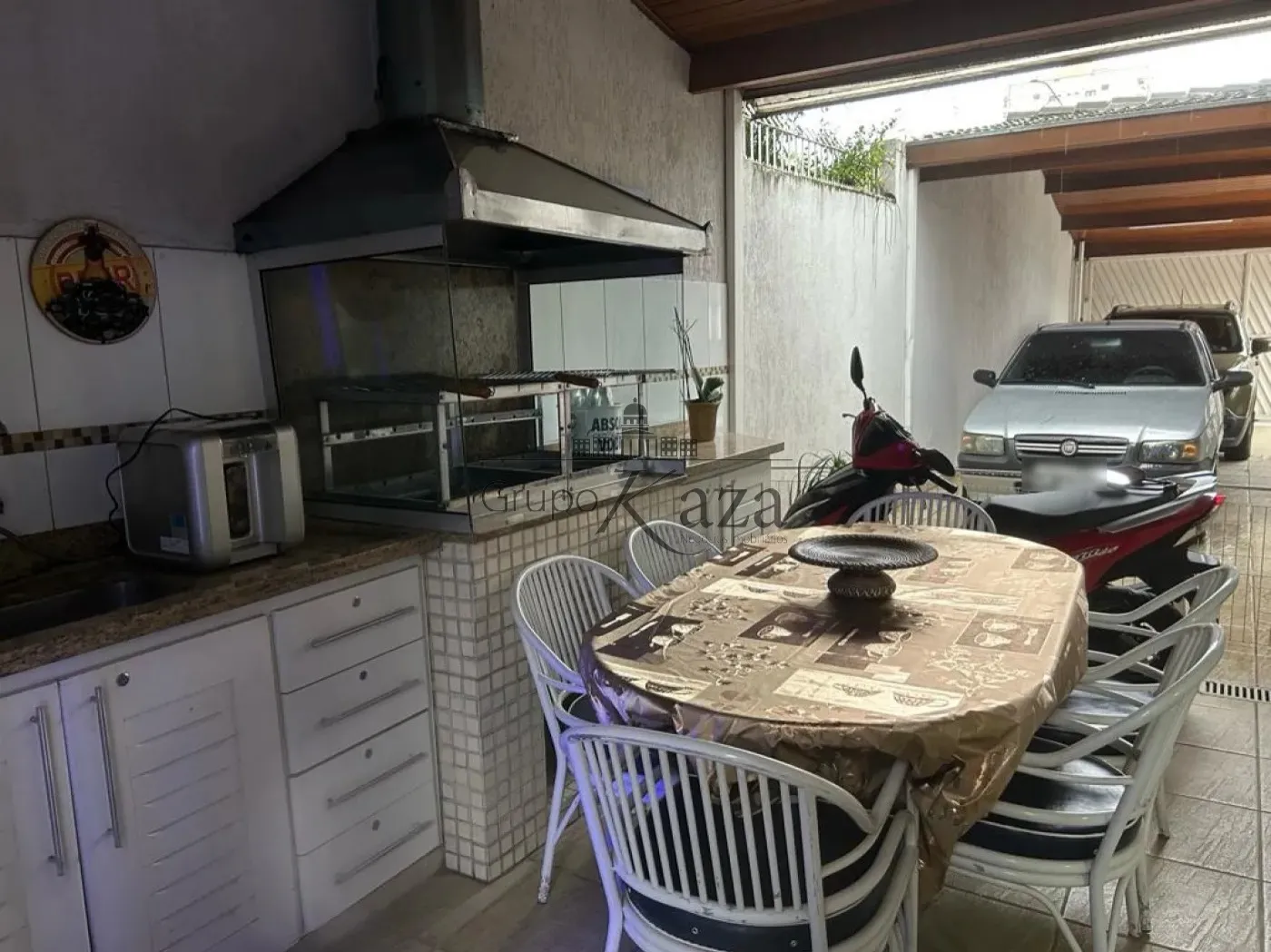 Foto 1 de Comercial Casa em Vila Rubi, São José dos Campos - imagem 1