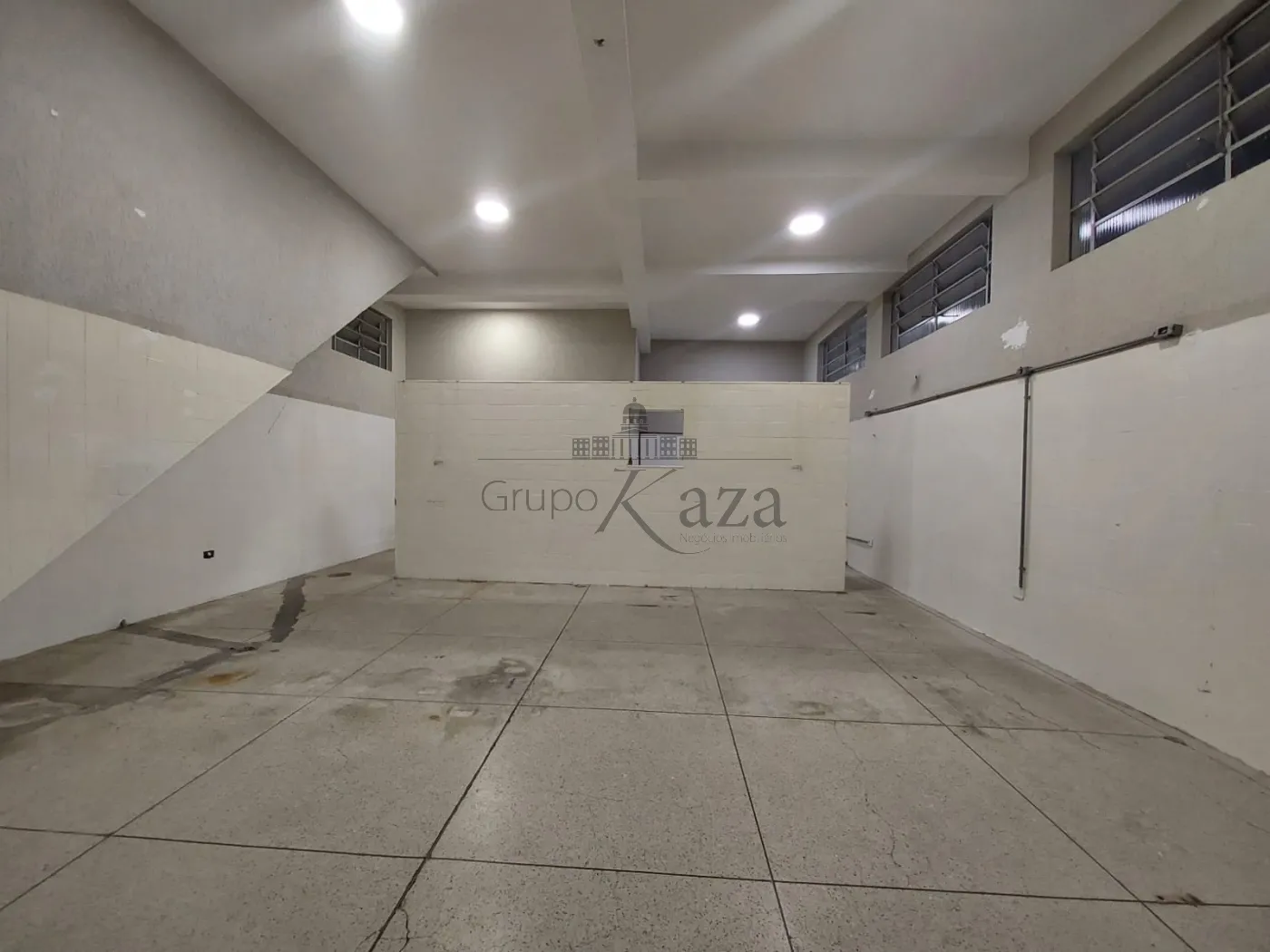 Foto 1 de Comercial Ponto Comercial em Parque Industrial, São José dos Campos - imagem 1