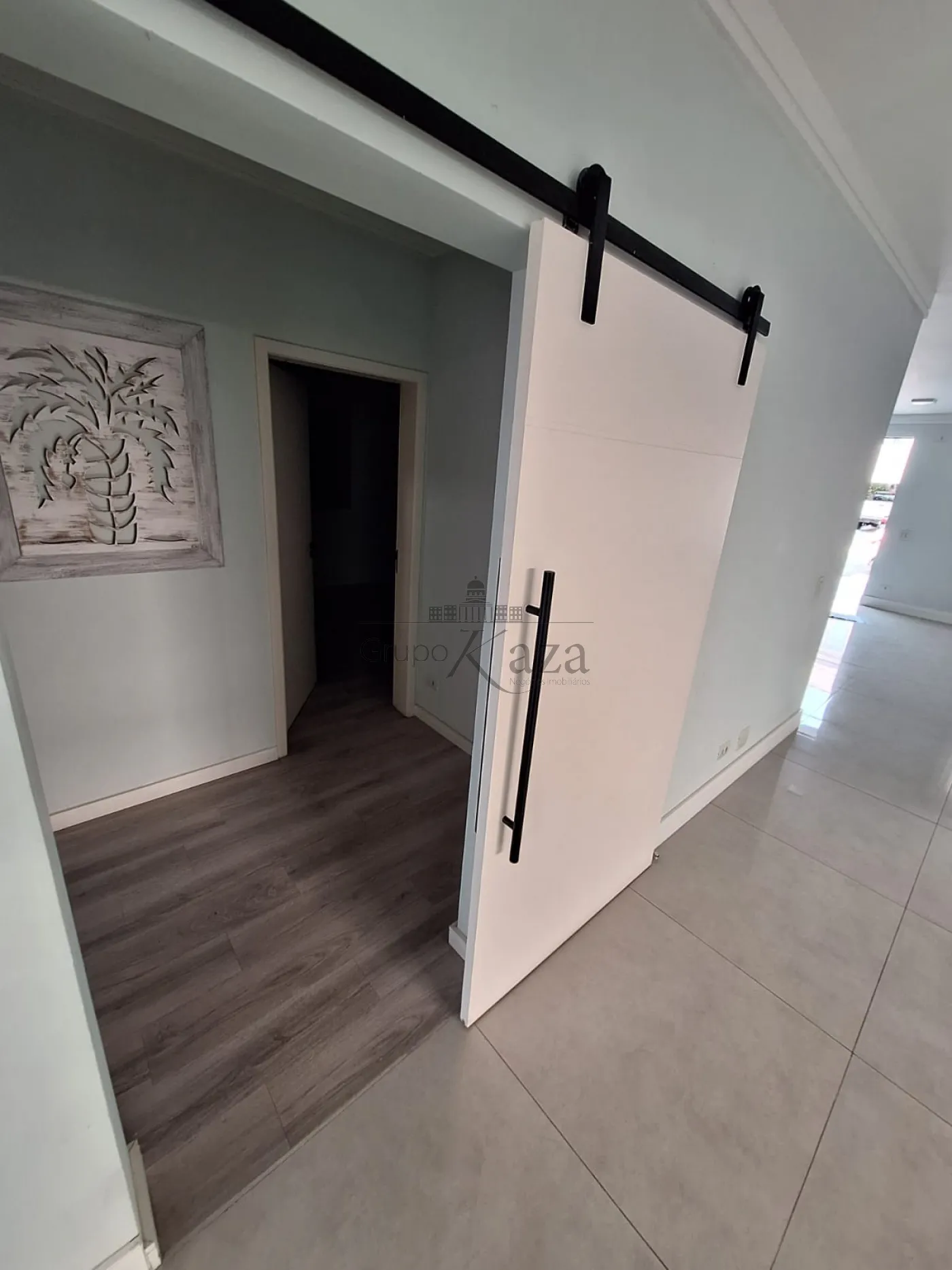 Foto 19 de Casa Condomínio em Vila Zezé, Jacareí - imagem 19