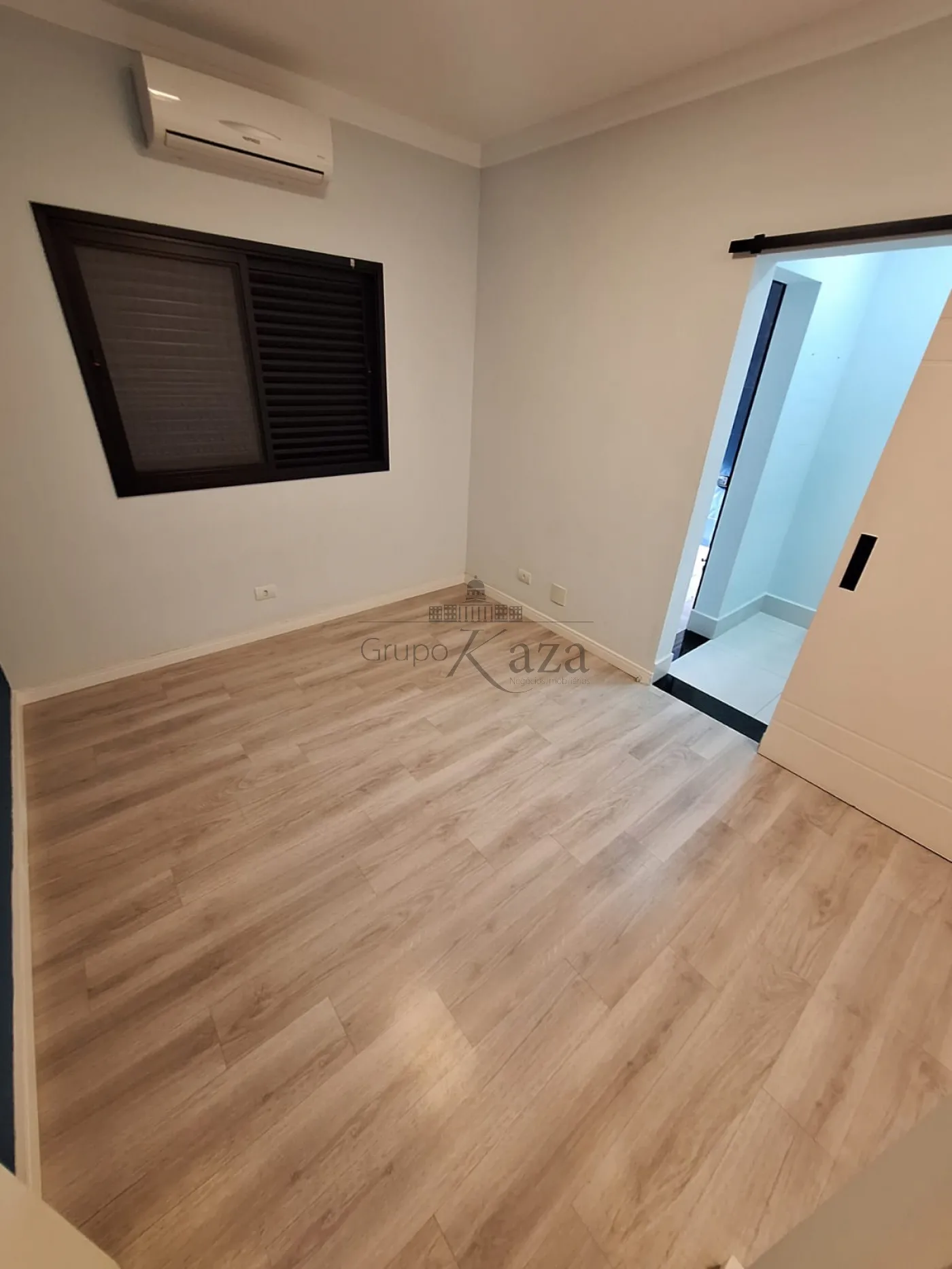 Foto 30 de Casa Condomínio em Vila Zezé, Jacareí - imagem 30