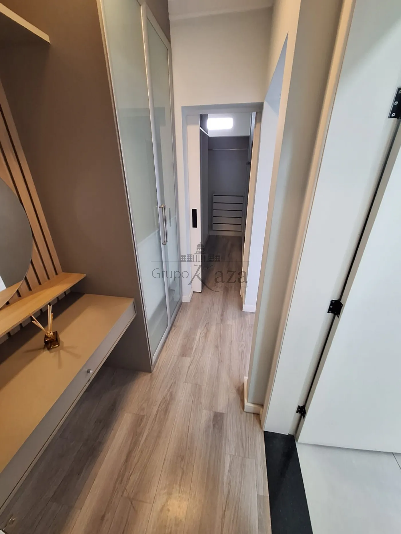 Foto 28 de Casa Condomínio em Vila Zezé, Jacareí - imagem 28