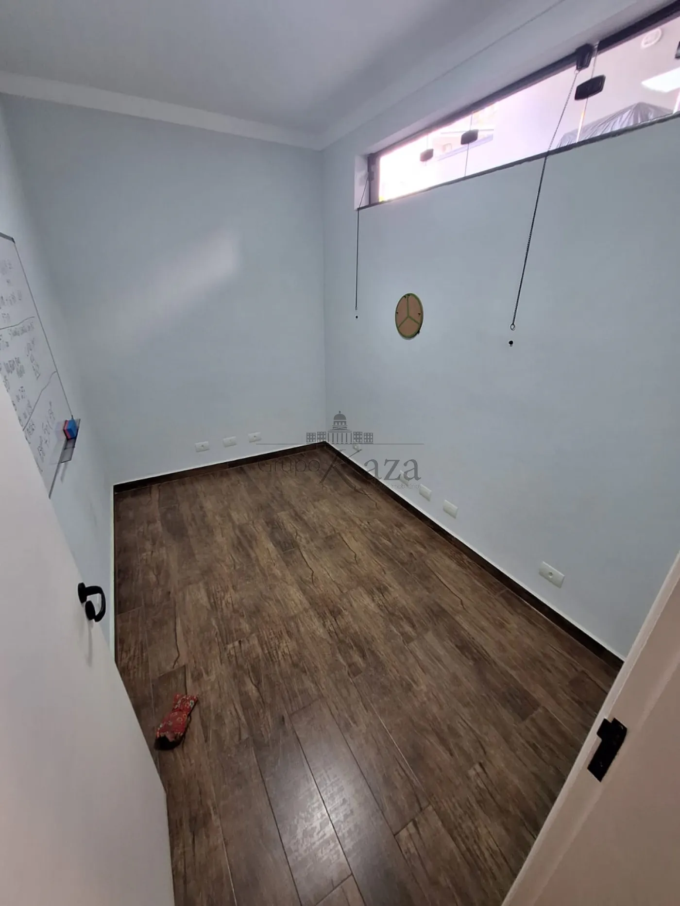 Foto 41 de Casa Condomínio em Vila Zezé, Jacareí - imagem 41