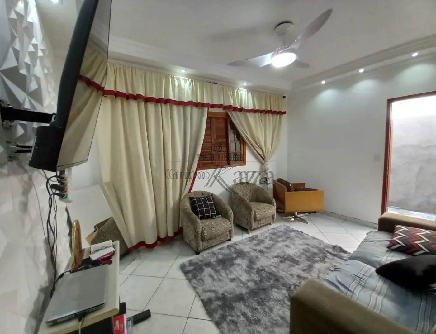 Foto 2 de Casa Padrão em Jardim Nova República, São José dos Campos - imagem 2 Foto 2 de Casa Padrão em Jardim Nova República, São José dos Campos - imagem 2