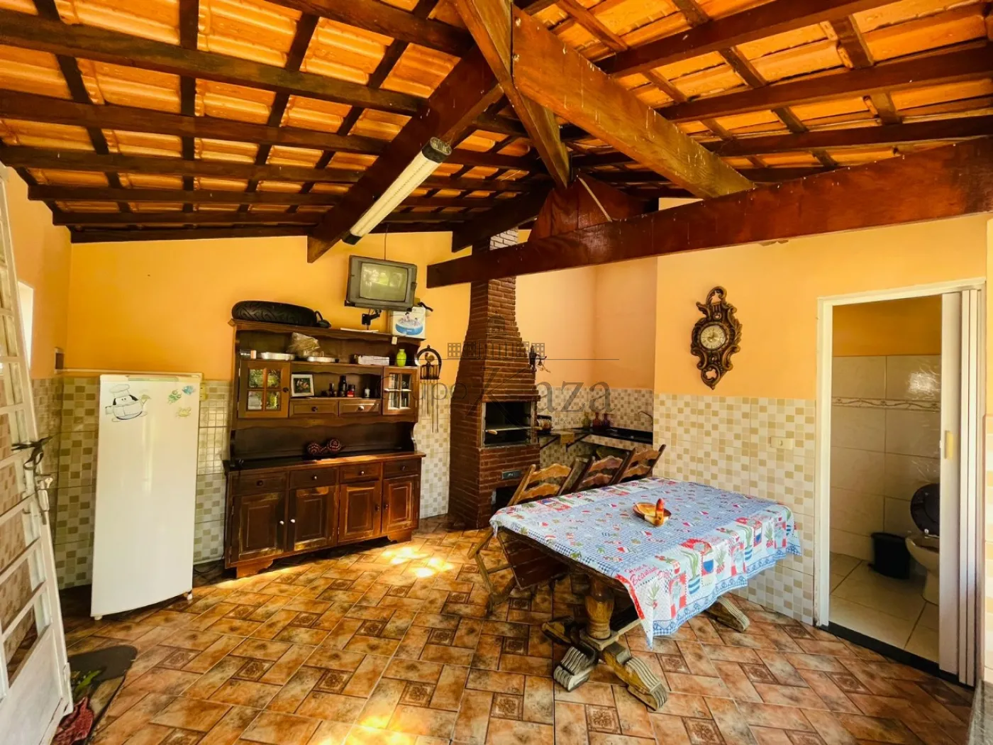 Foto 20 de Casa Padrão em Vila Rossi, São José dos Campos - imagem 20