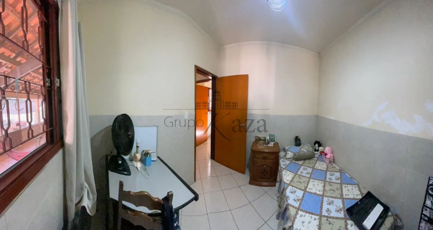 Foto 7 de Casa Padrão em Vila Rossi, São José dos Campos - imagem 7