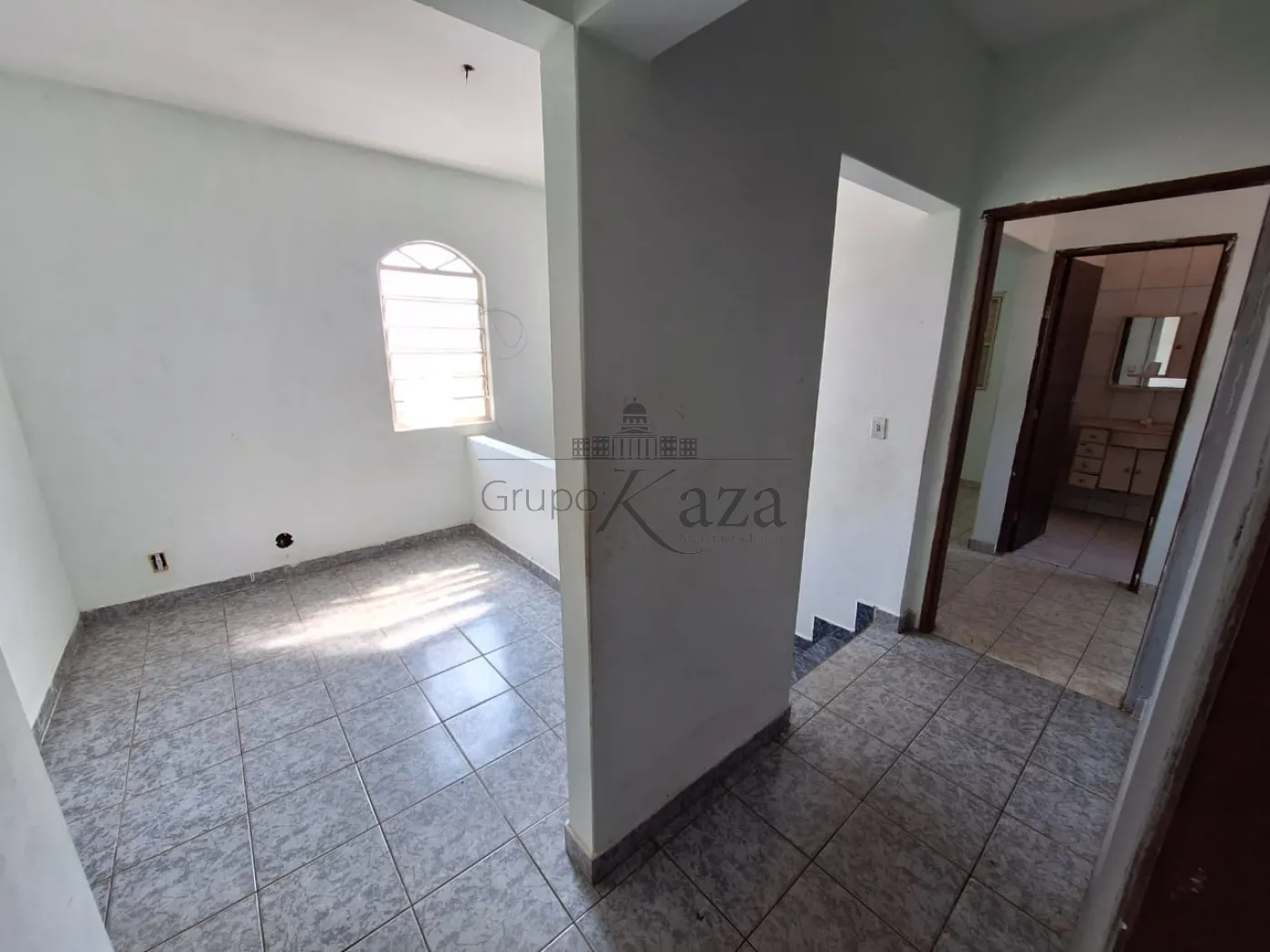 Foto 11 de Casa Sobrado em Jardim Imperial, São José dos Campos - imagem 11