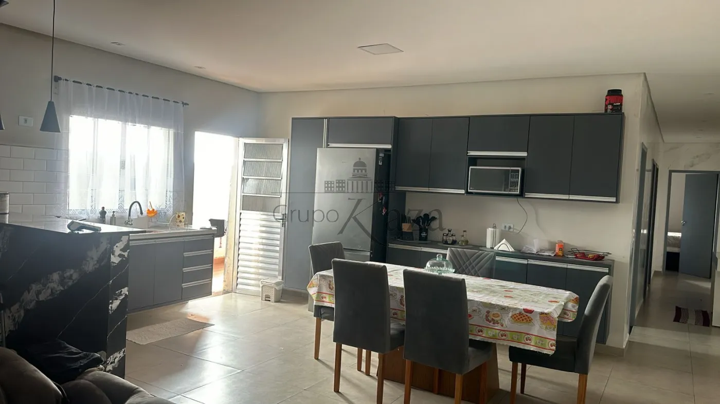 Foto 2 de Casa Padrão em Setville Altos de São José, São José dos Campos - imagem 2