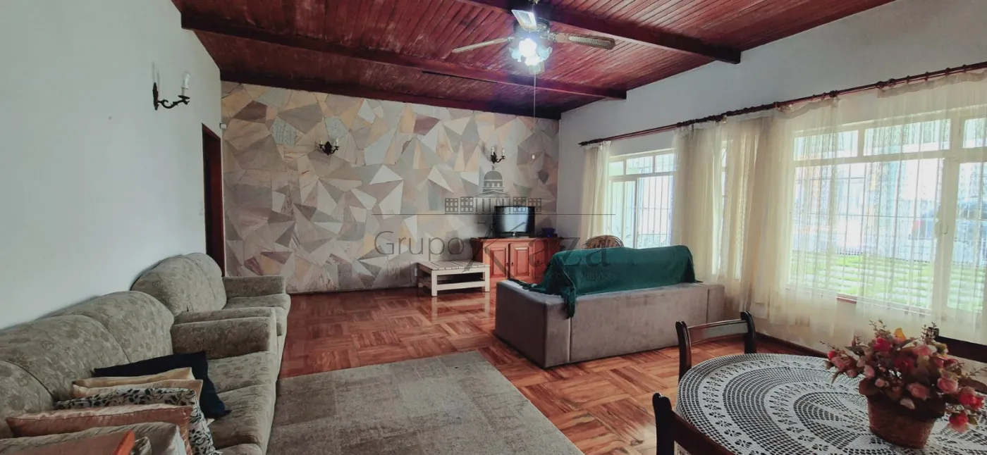 Foto 2 de Casa Térrea em Vila Adyana, São José dos Campos - imagem 2
