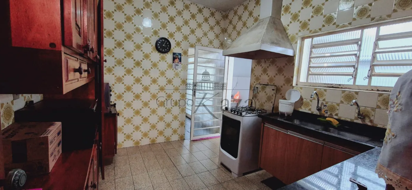 Foto 5 de Casa Térrea em Vila Adyana, São José dos Campos - imagem 5