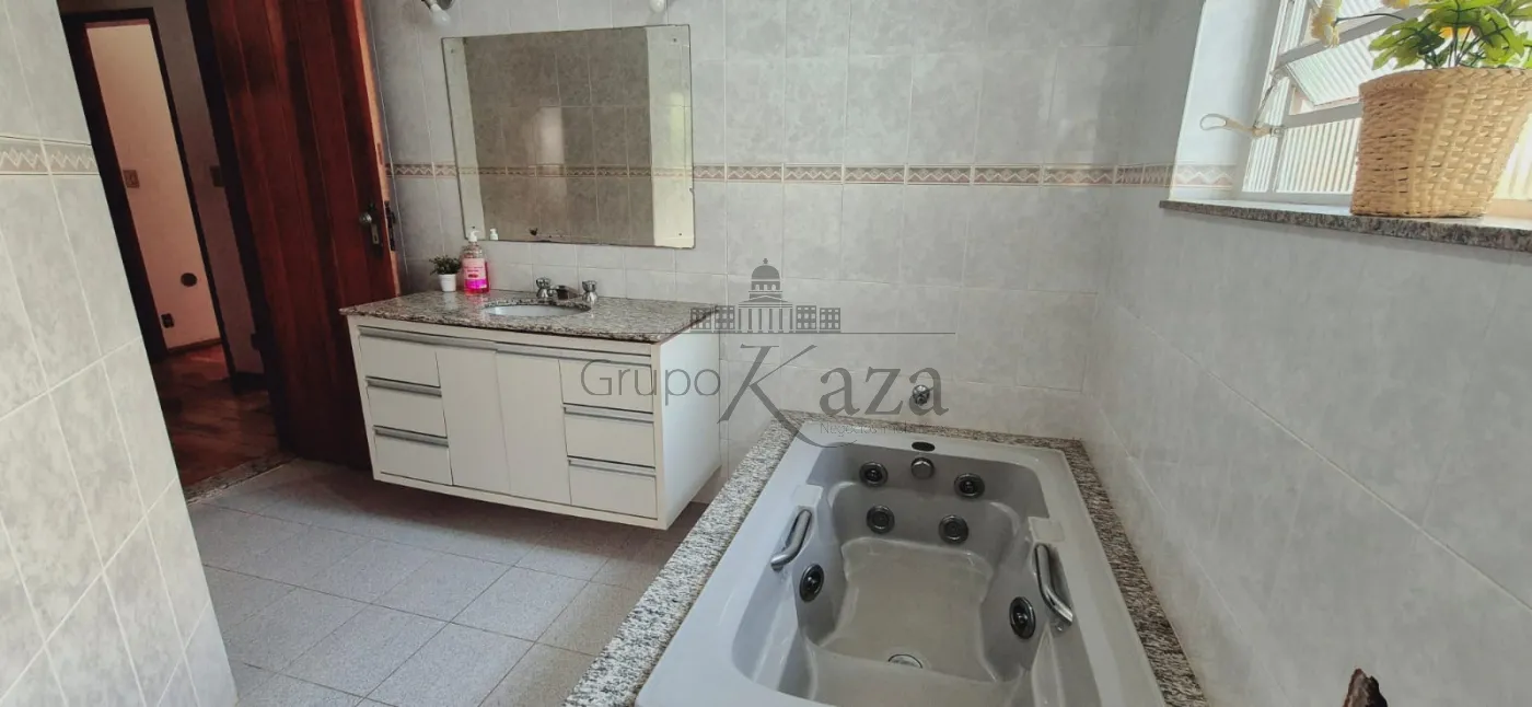 Foto 12 de Casa Térrea em Vila Adyana, São José dos Campos - imagem 12