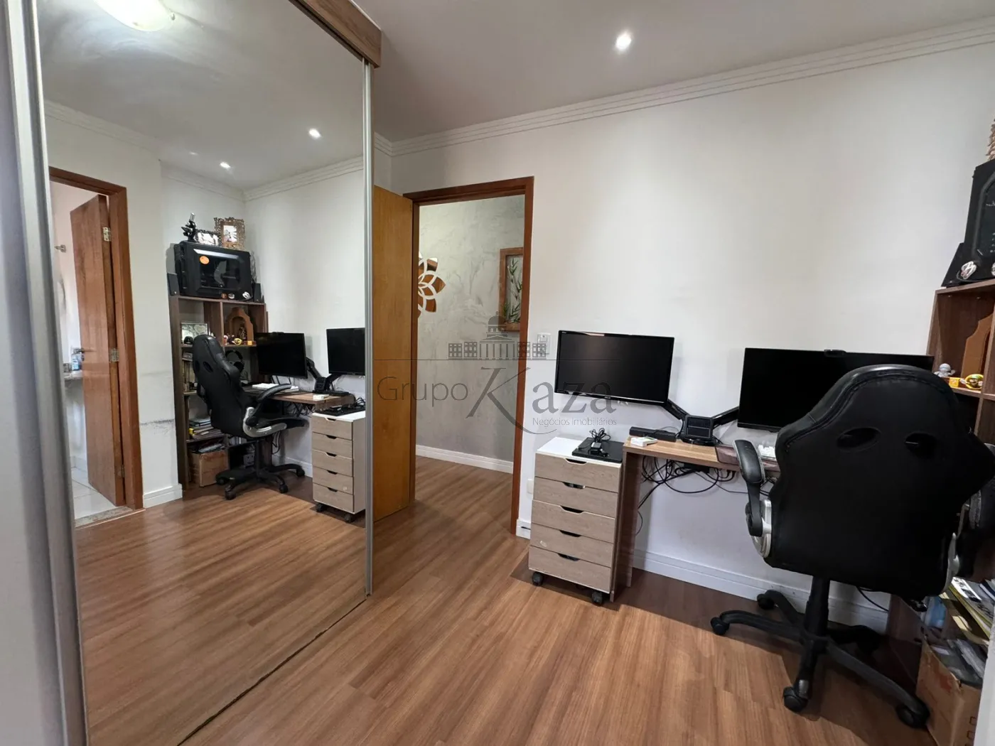 Foto 7 de Casa Condomínio em Jardim da Granja, São José dos Campos - imagem 7