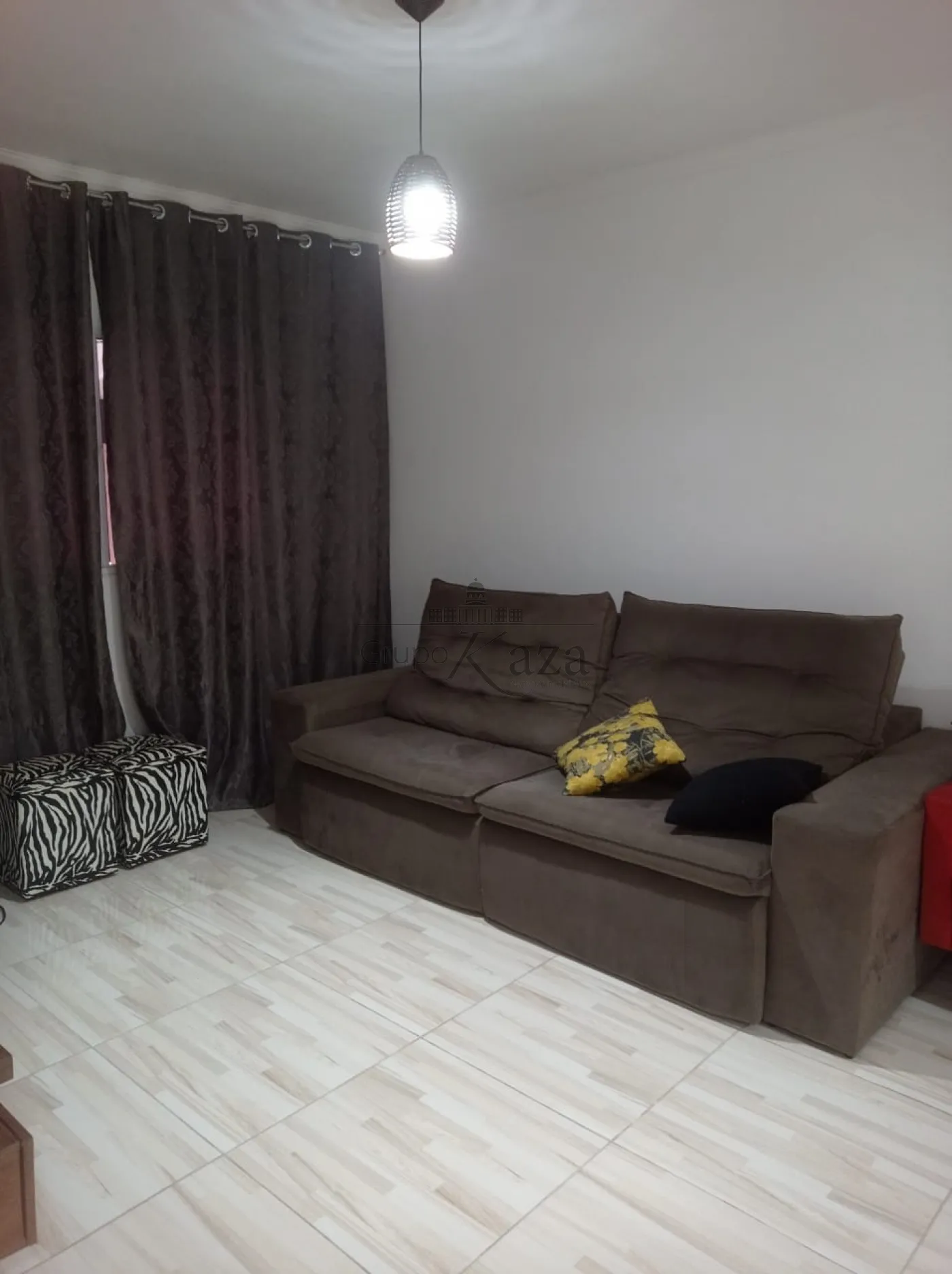 Foto 1 de Casa Casa de Vila em Conjunto Residencial Galo Branco, São José dos Campos - imagem 1
