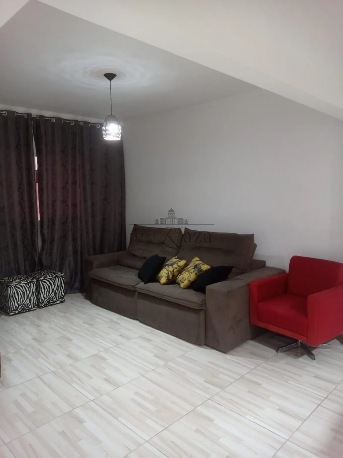 Foto 2 de Casa Casa de Vila em Conjunto Residencial Galo Branco, São José dos Campos - imagem 2