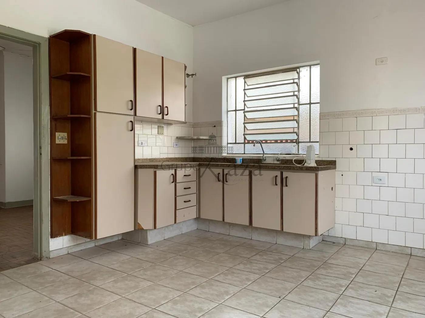 Foto 3 de Casa Comercial  Residencial em Vila Maria, São José dos Campos - imagem 3