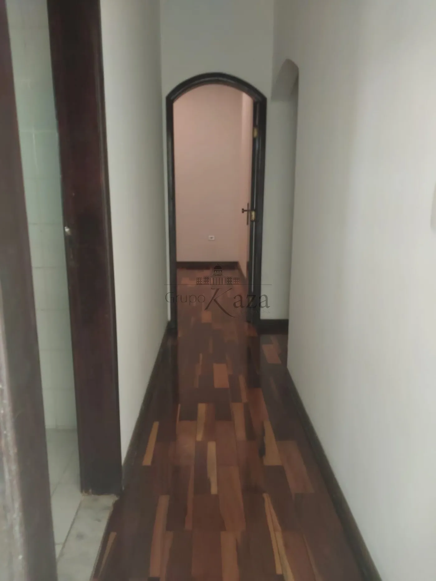 Foto 8 de Casa Sobreloja em Parque Industrial, São José dos Campos - imagem 8