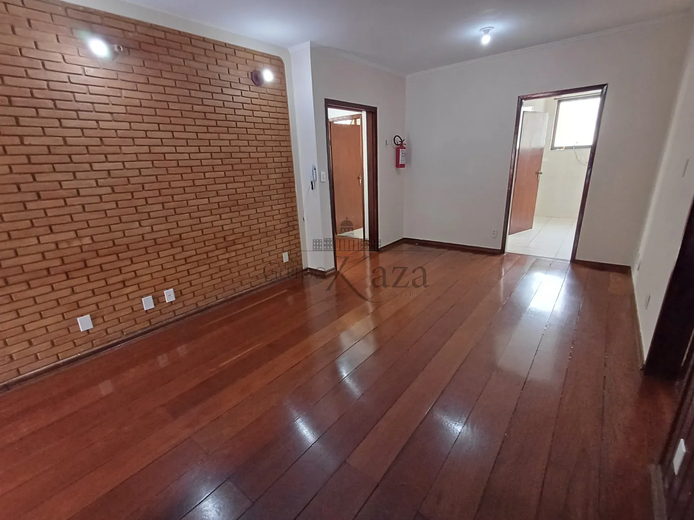 Foto 5 de Casa Comercial  Residencial em Bosque dos Eucaliptos, São José dos Campos - imagem 5