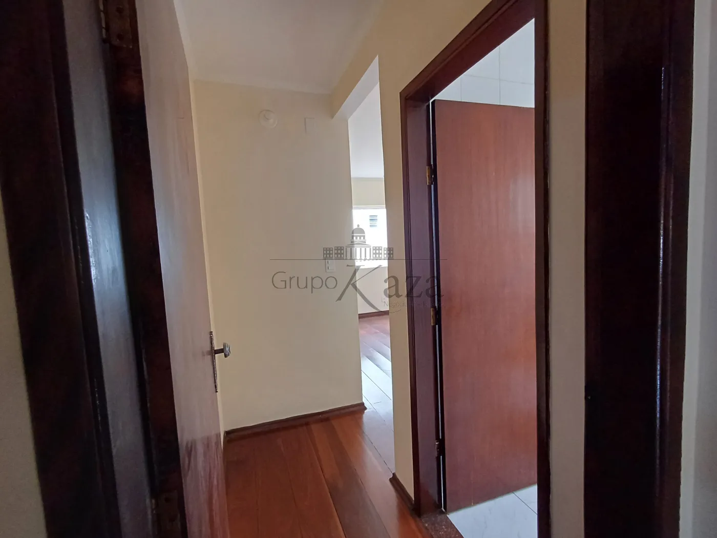 Foto 12 de Casa Comercial  Residencial em Bosque dos Eucaliptos, São José dos Campos - imagem 12