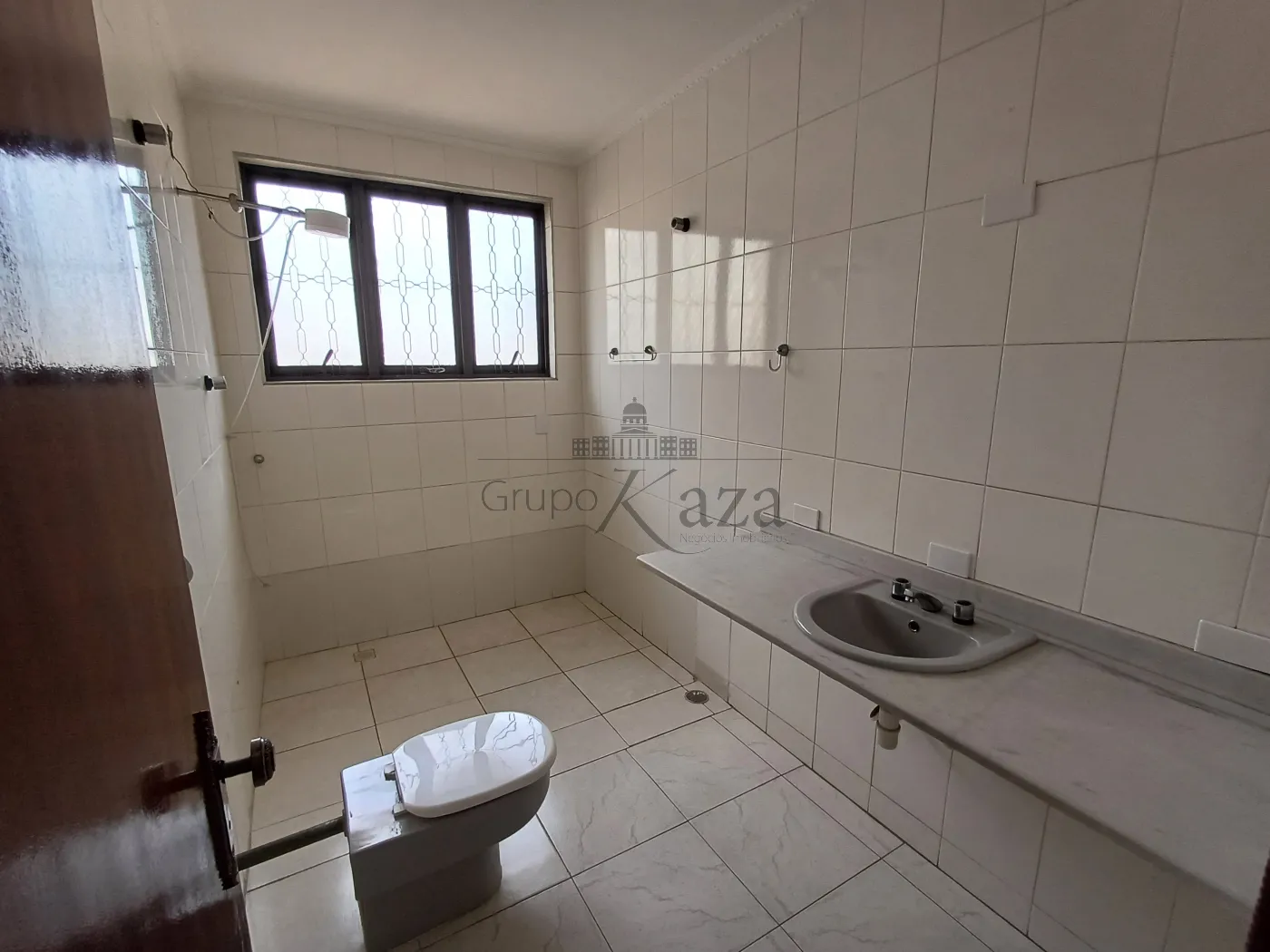 Foto 21 de Casa Comercial  Residencial em Bosque dos Eucaliptos, São José dos Campos - imagem 21