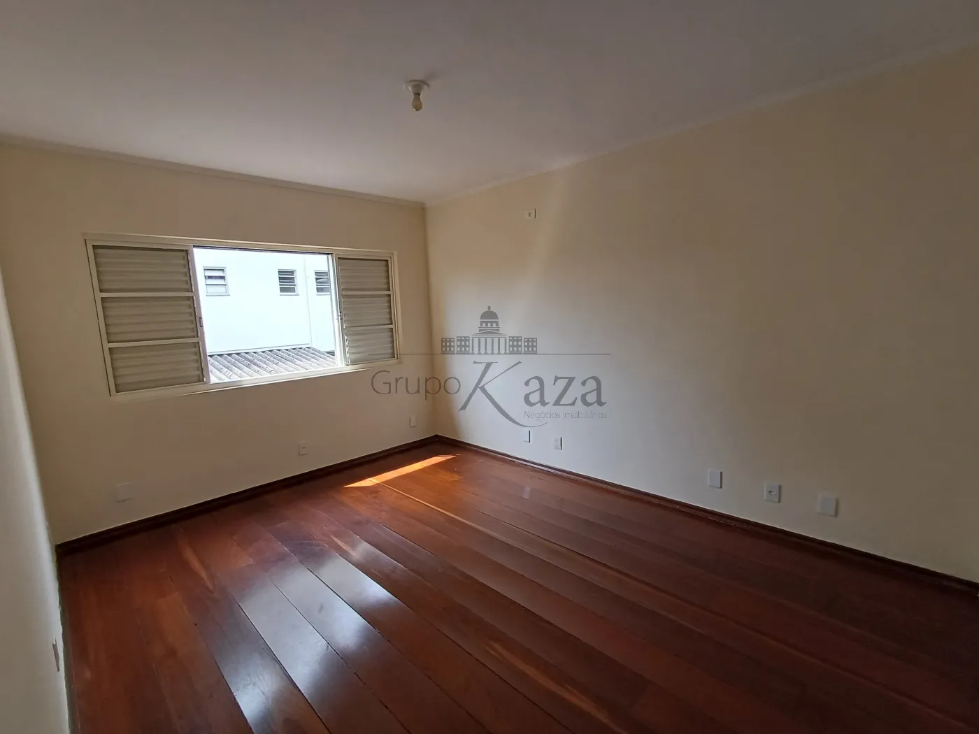 Foto 13 de Casa Comercial  Residencial em Bosque dos Eucaliptos, São José dos Campos - imagem 13