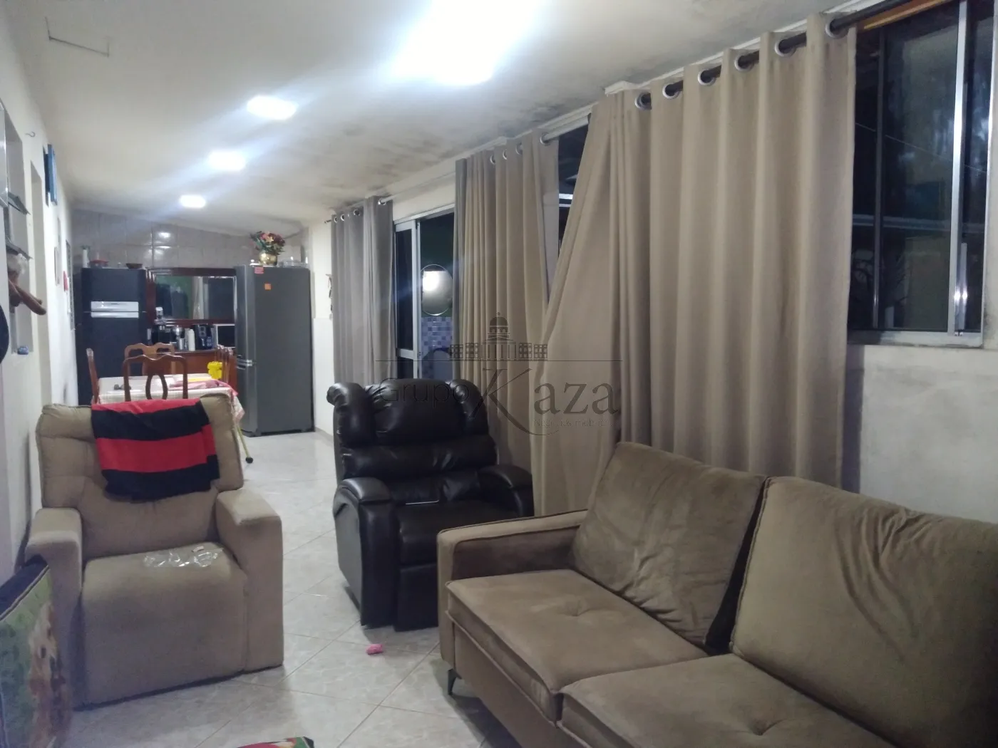 Foto 2 de Casa Padrão em Jardim Imperial, São José dos Campos - imagem 2