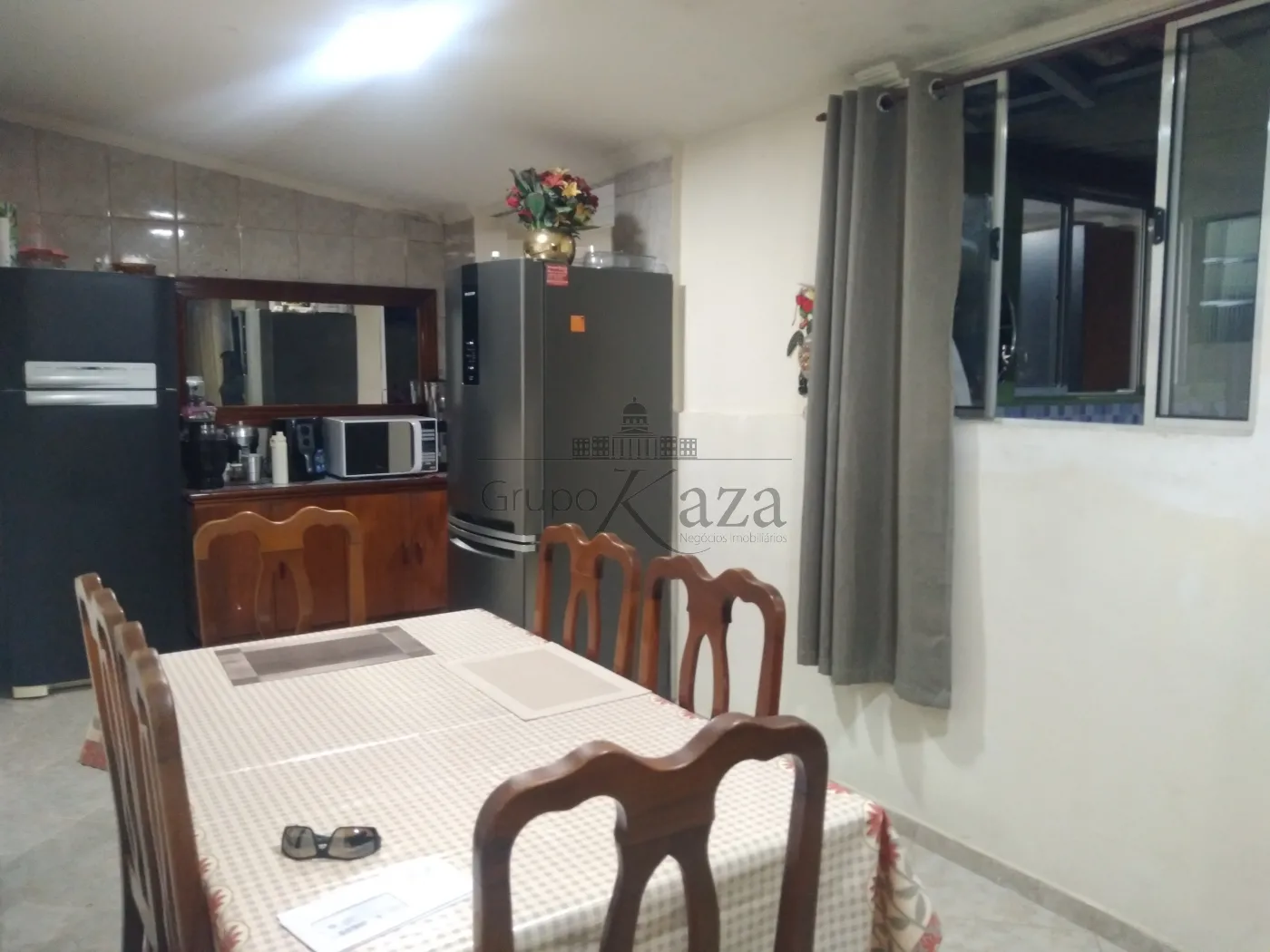 Foto 4 de Casa Padrão em Jardim Imperial, São José dos Campos - imagem 4