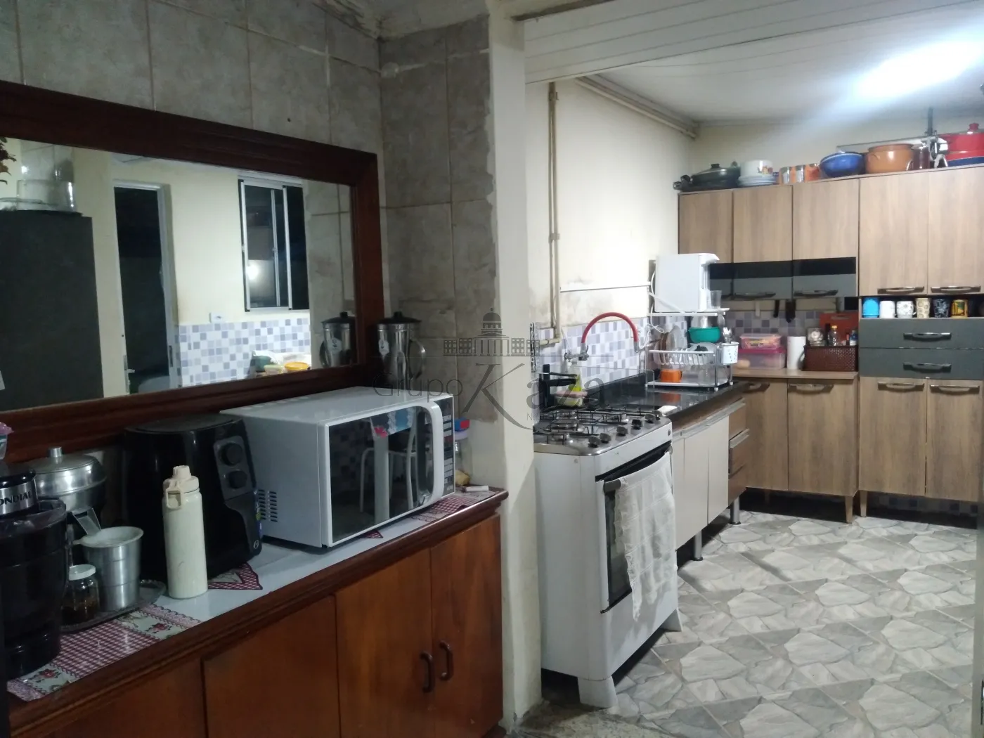 Foto 7 de Casa Padrão em Jardim Imperial, São José dos Campos - imagem 7