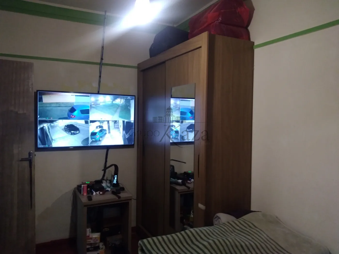 Foto 12 de Casa Padrão em Jardim Imperial, São José dos Campos - imagem 12