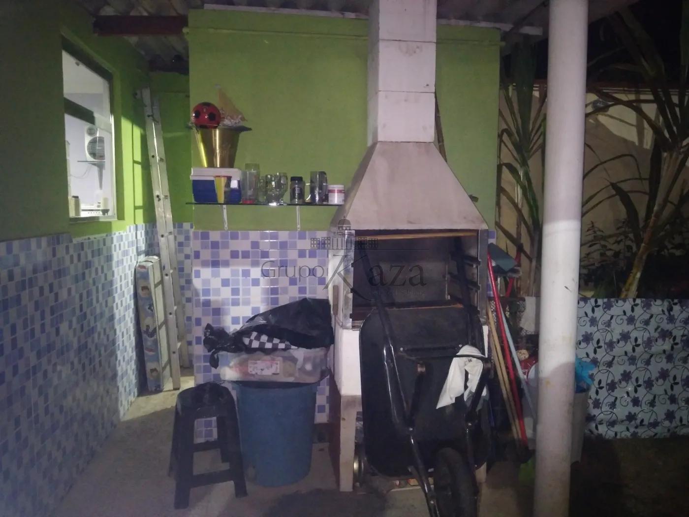 Foto 16 de Casa Padrão em Jardim Imperial, São José dos Campos - imagem 16