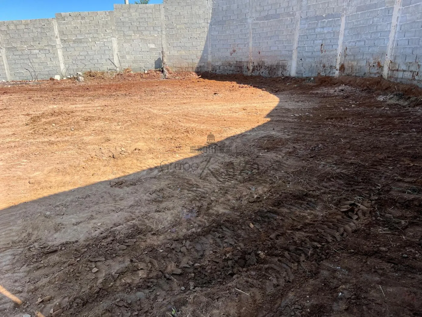 Foto 1 de Terreno Comercial em Portal dos Pássaros, São José dos Campos - imagem 1