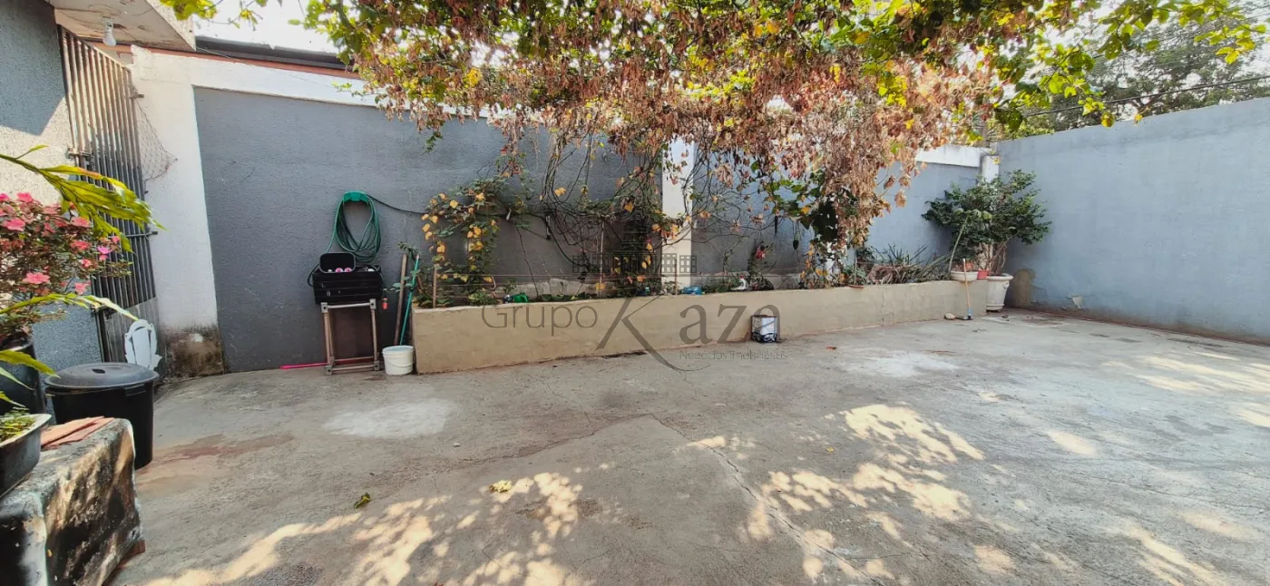 Foto 29 de Casa Comercial  Residencial em Vila Betânia, São José dos Campos - imagem 29