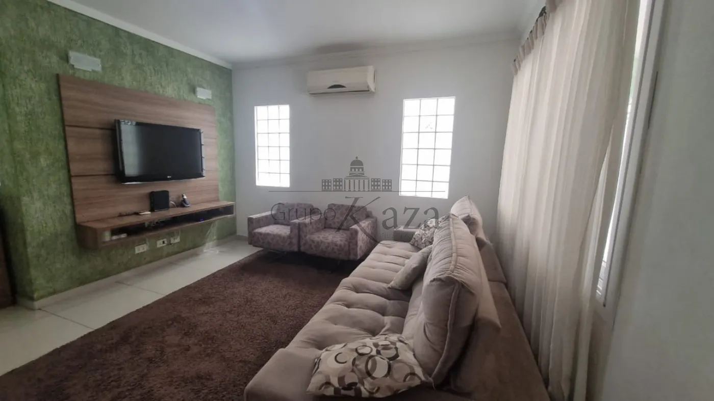 Foto 2 de Casa Condomínio em Jardim Santa Maria, Jacareí - imagem 2