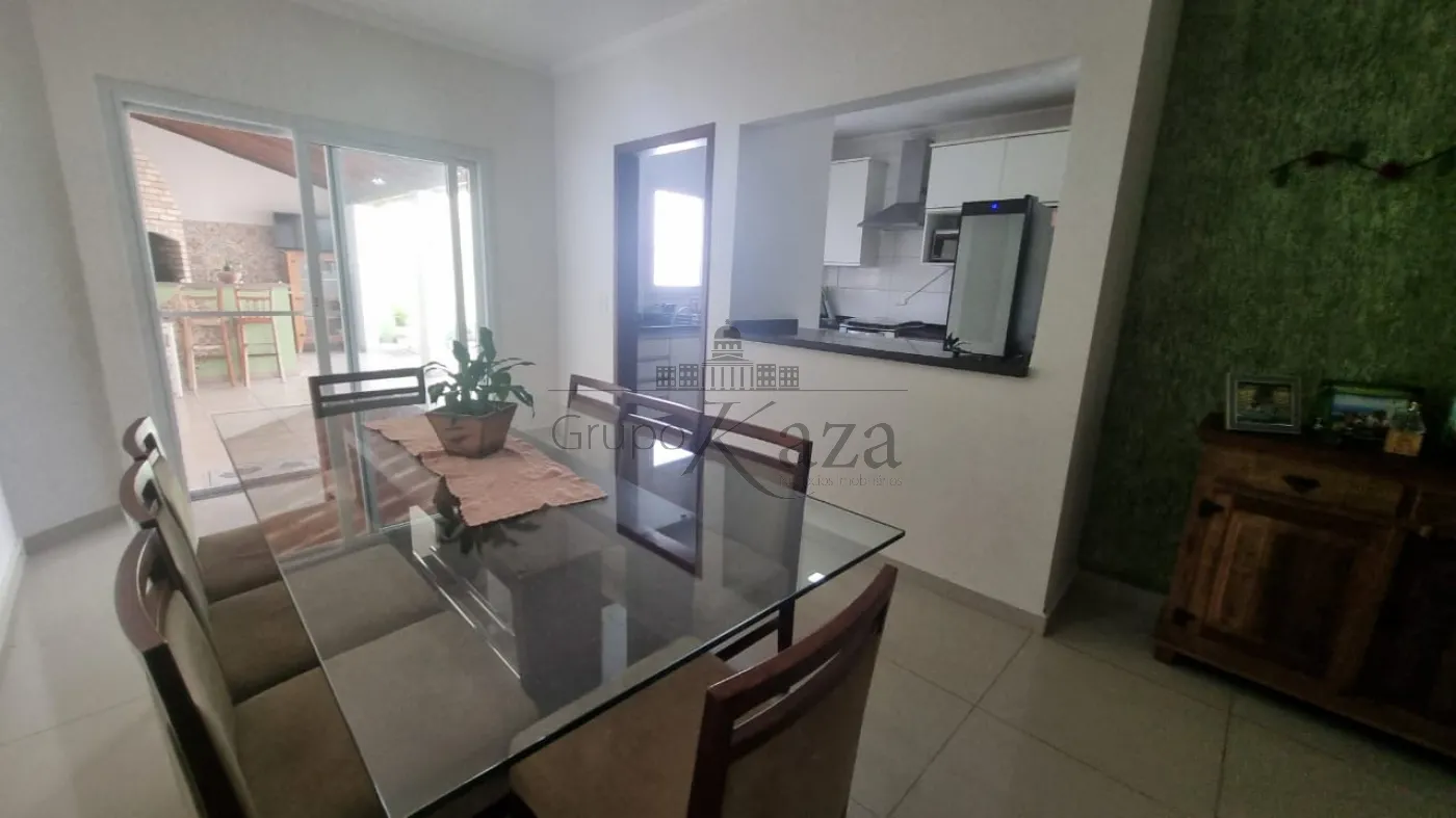Foto 5 de Casa Condomínio em Jardim Santa Maria, Jacareí - imagem 5
