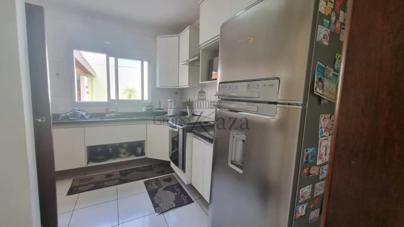 Foto 13 de Casa Condomínio em Jardim Santa Maria, Jacareí - imagem 13