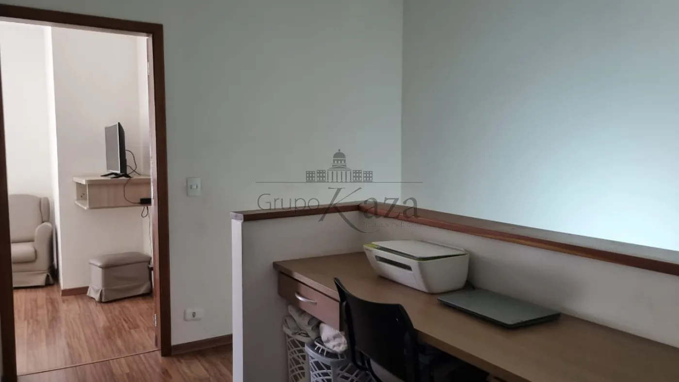 Foto 17 de Casa Condomínio em Jardim Santa Maria, Jacareí - imagem 17