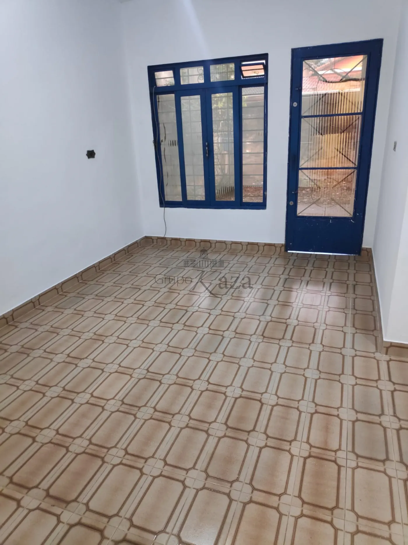 Foto 1 de Casa Padrão em Jardim Colonial, São José dos Campos - imagem 1