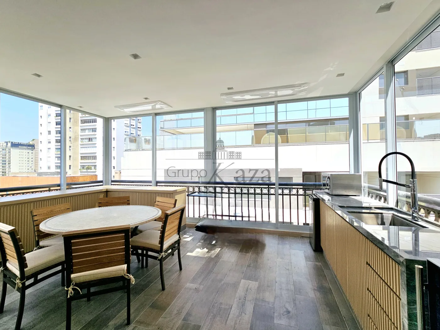Foto 14 de Apartamento Cobertura Duplex em Vila Nova Conceição, São Paulo - imagem 14