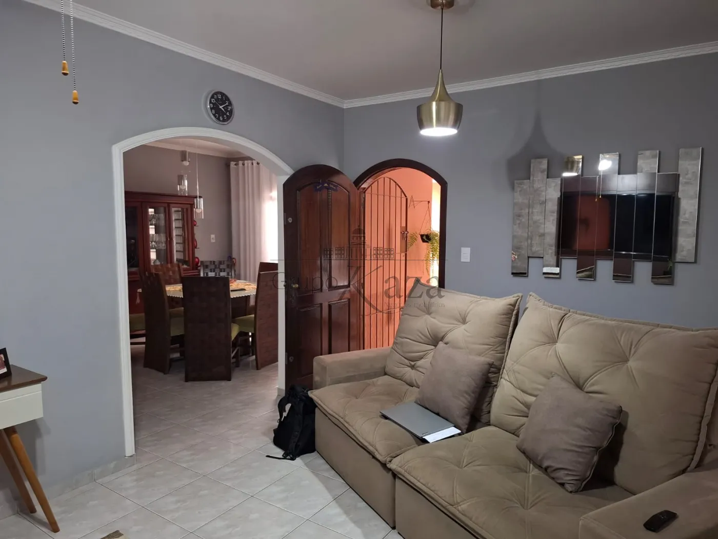 Foto 5 de Casa Padrão em Vila Tesouro, São José dos Campos - imagem 5