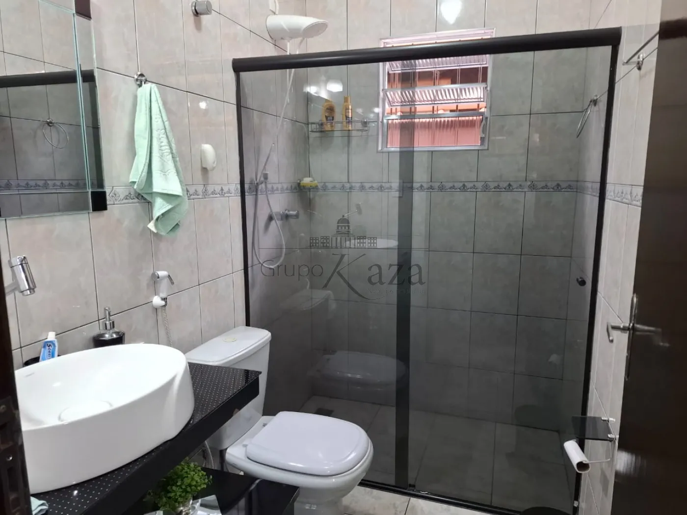 Foto 12 de Casa Padrão em Vila Tesouro, São José dos Campos - imagem 12