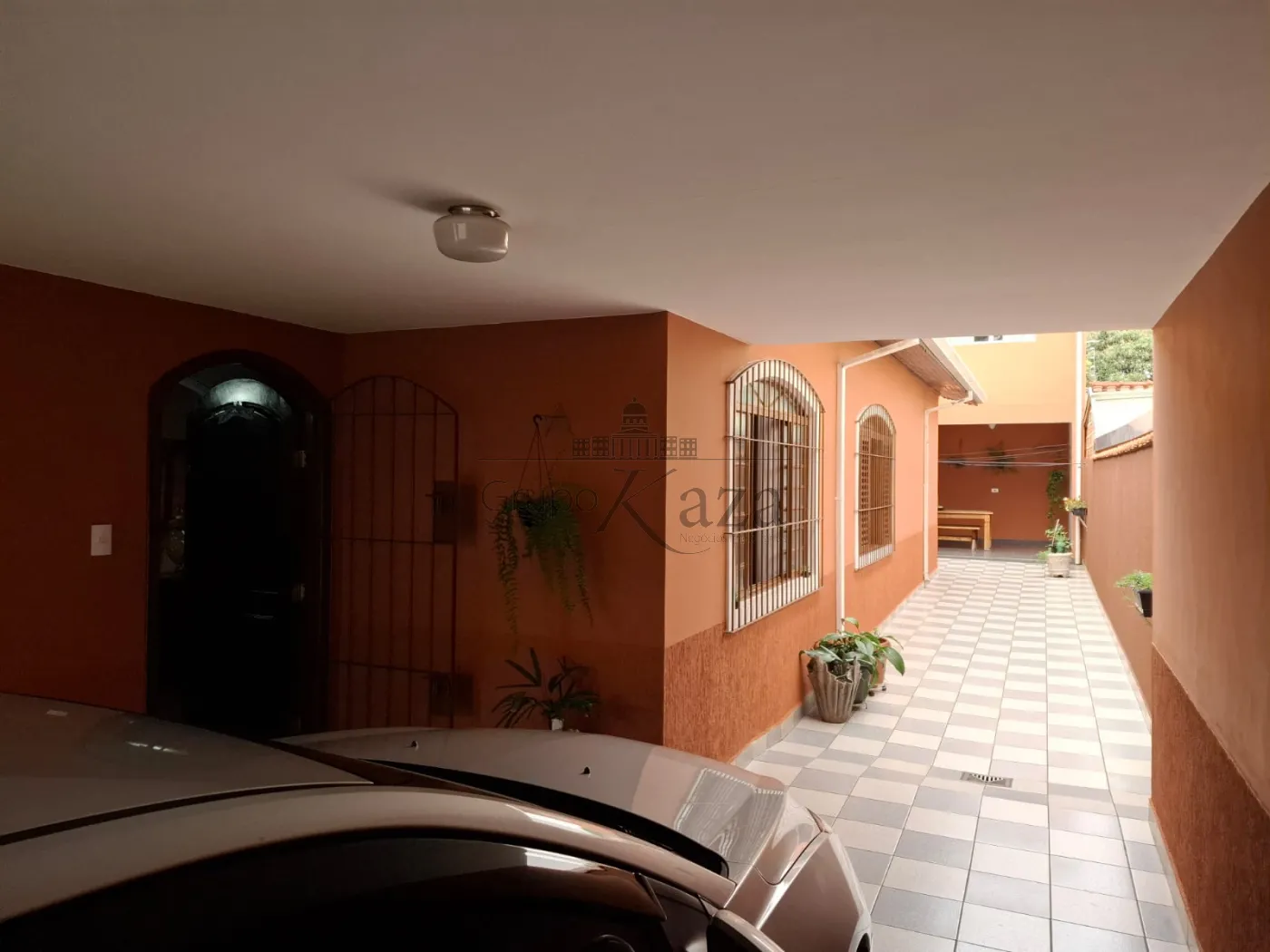 Foto 3 de Casa Padrão em Vila Tesouro, São José dos Campos - imagem 3
