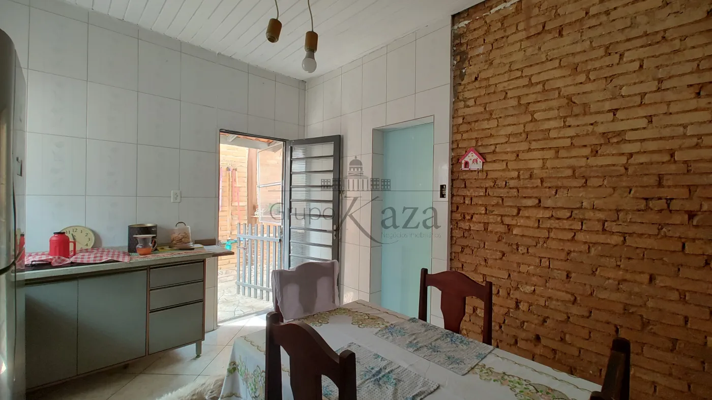 Foto 6 de Casa Padrão em Jardim Bela Vista, Jacareí - imagem 6
