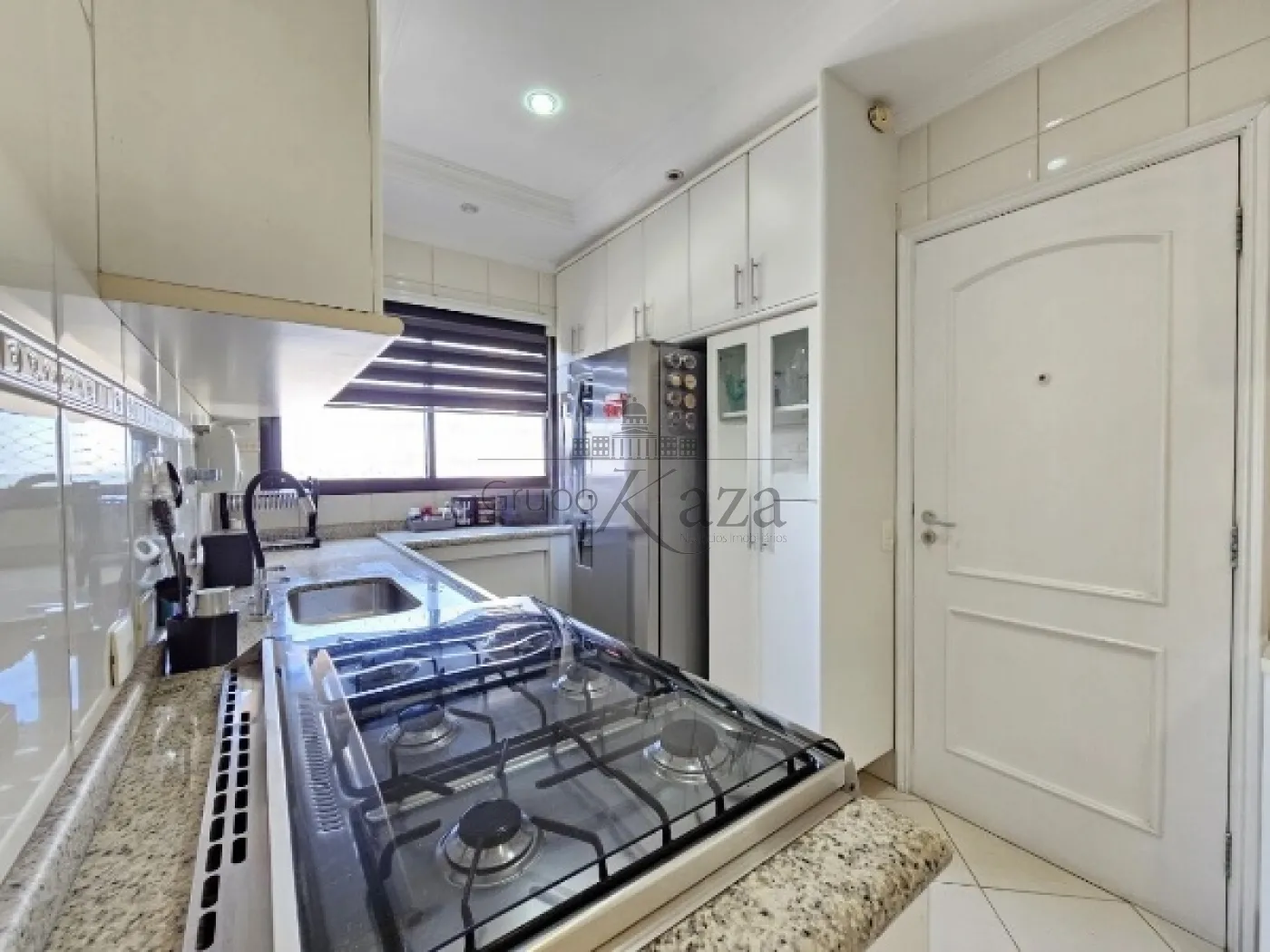 Foto 3 de Apartamento Cobertura em Vila Santo Estéfano, São Paulo - imagem 3