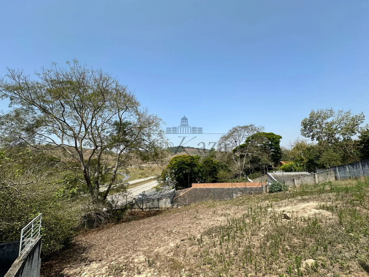 Foto 3 de Terreno Padrão em Jardim Santo Antônio da Boa Vista, Jacareí - imagem 3