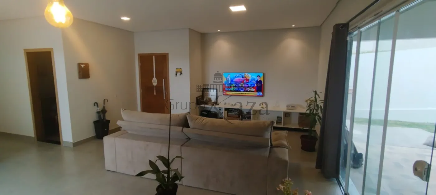 Foto 1 de Casa Condomínio em Condomínio Residencial Mantiqueira, São José dos Campos - imagem 1