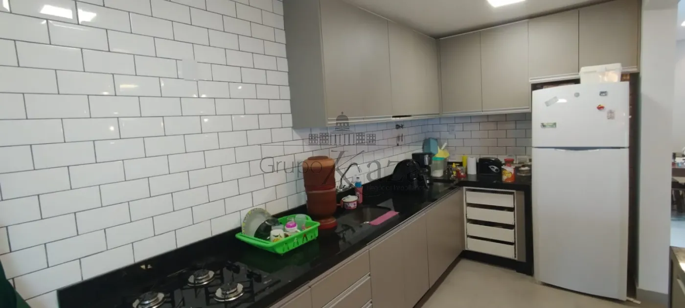 Foto 11 de Casa Condomínio em Condomínio Residencial Mantiqueira, São José dos Campos - imagem 11